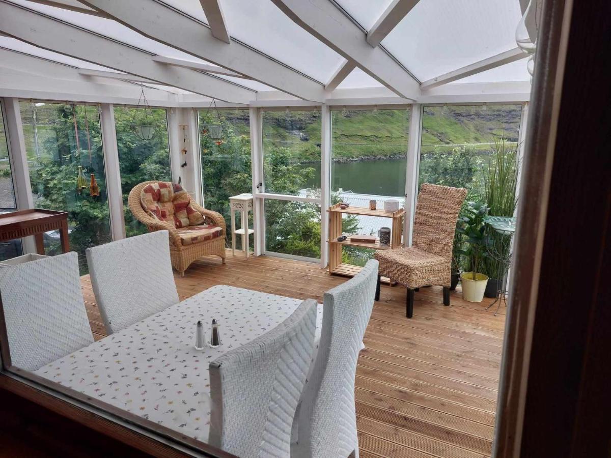 Fjord Guesthouse Funningsfjordur Kültér fotó