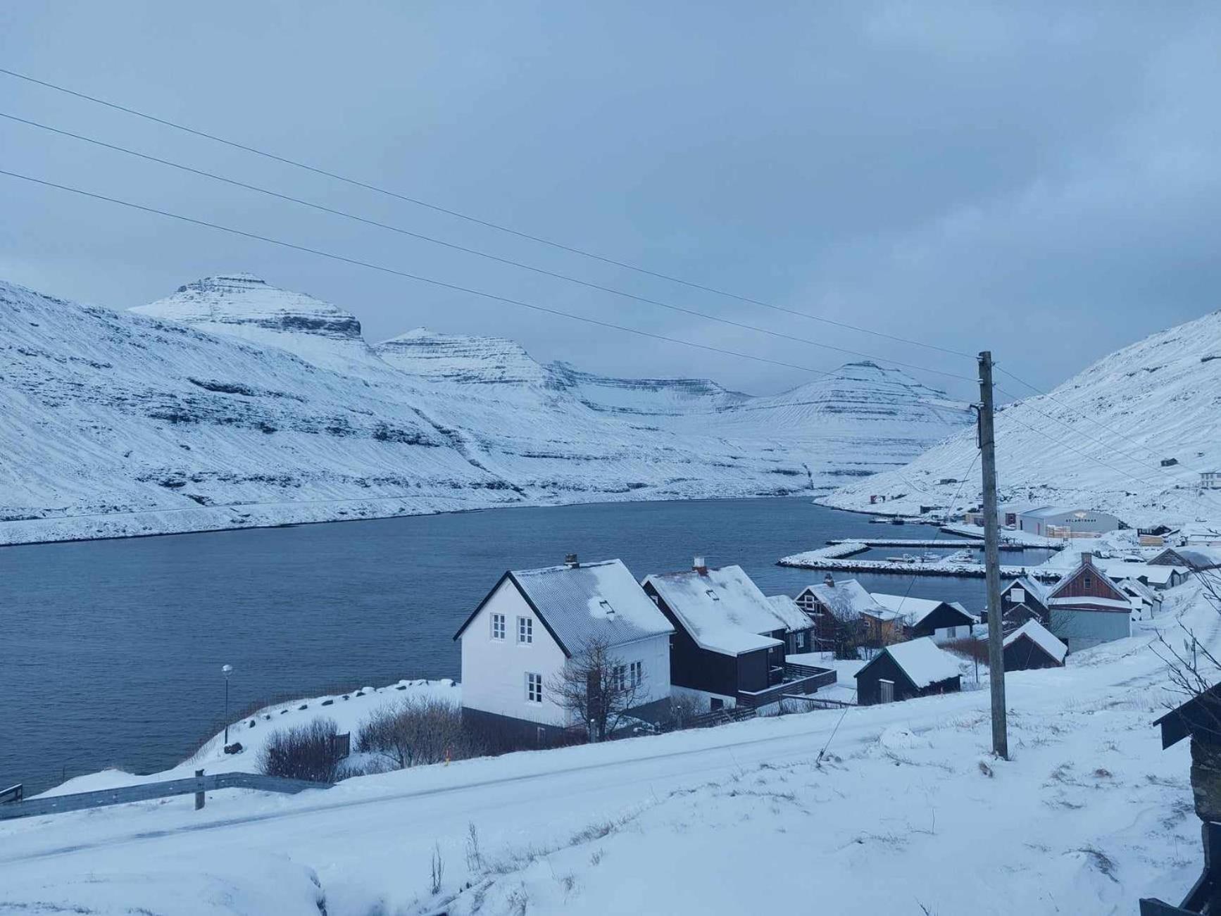 Fjord Guesthouse Funningsfjordur Kültér fotó