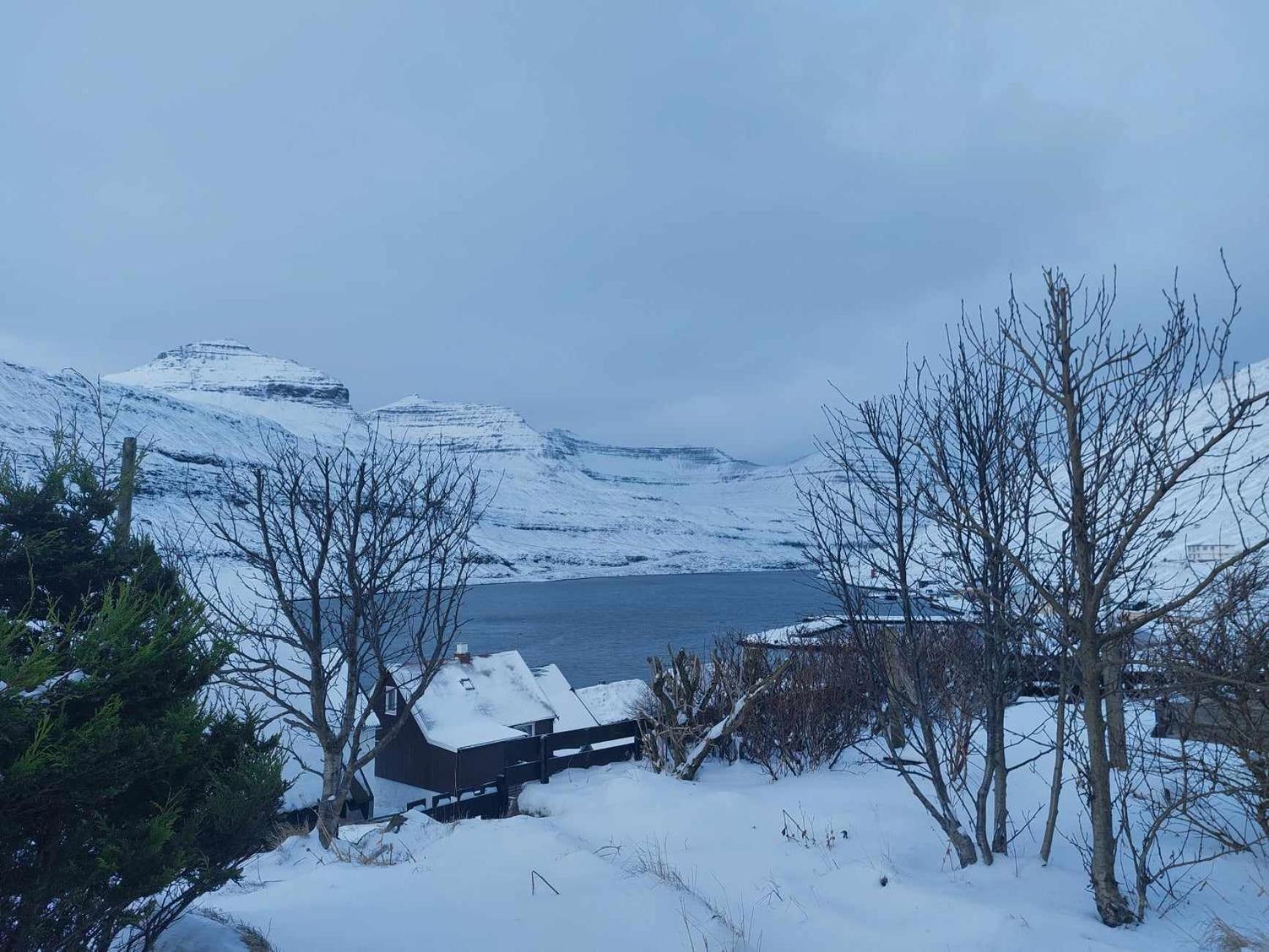 Fjord Guesthouse Funningsfjordur Kültér fotó